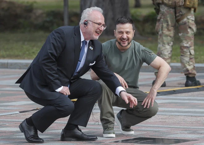 Levits kļuvis par pirmo Rietumu līderi, kurš kara laikā nakšņojis Kijivā