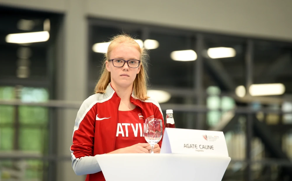 18 gadus vecā Agate Caune kļūst par Latvijas visu laiku otro ātrāko