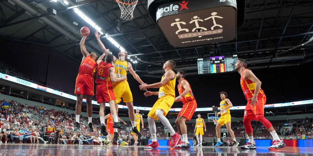 Desmit stundu laikā izpārdotas biļetes uz Latvijas un Lielbritānijas basketbola izlašu spēli "Arēnā Rīga"