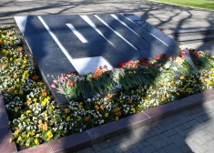 Padomju režīma memoriāls Dubrovina parkā Daugavpilī.