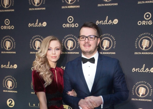 Dziedātājs Mārtiņš Kanters ar sievu vienojas par mantas šķirtību