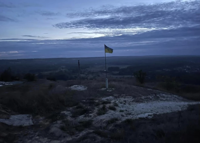 Spriežot pēc sociālajiem tīkliem, dienā, kad Ukrainas bruņotie spēki atbrīvojuši Izjumu no krievu okupantiem, tur pabijis arī bijušais Saeimas deputāts Juris Jurašs (Konservatīvie, iepriekš JKP).