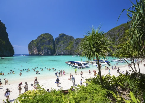 “20th Century Fox” beidzot samaksās par Taizemes pludmales izpostīšanu filmas "The Beach" filmēšanas laikā