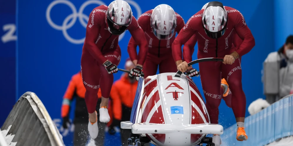 Tiek meklēti sportisti, kas grib un var cīnīties par olimpiskajām medaļām: izsludināta vēl viena bobsleja stūmēju atlase