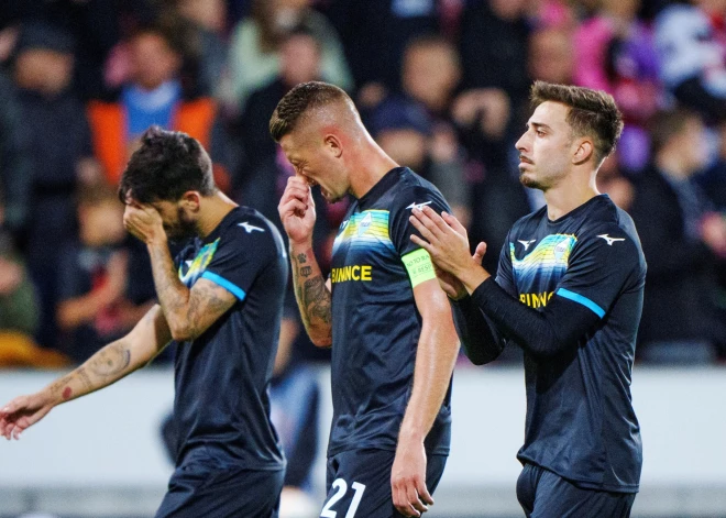 Romas "Lazio" piedzīvo sagrāvi Dānijā; "Qarabag" grauj "Nantes"