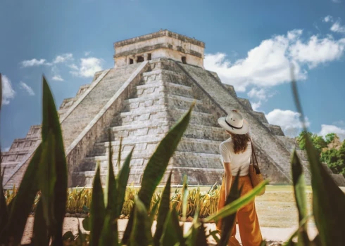 В Мексике обнаружили древний город майя с сотнями строений