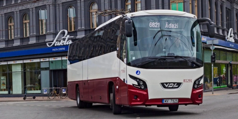 Šodien atcelti 17 autobusu reisi Ādažu virzienā, bet pirmdien - 16