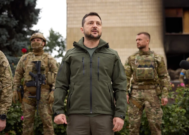 Zelenskis par Krievijas iecerētajiem "referendumiem": Ukrainas pozīcijas nemainīs "troksnis" no Krievijas