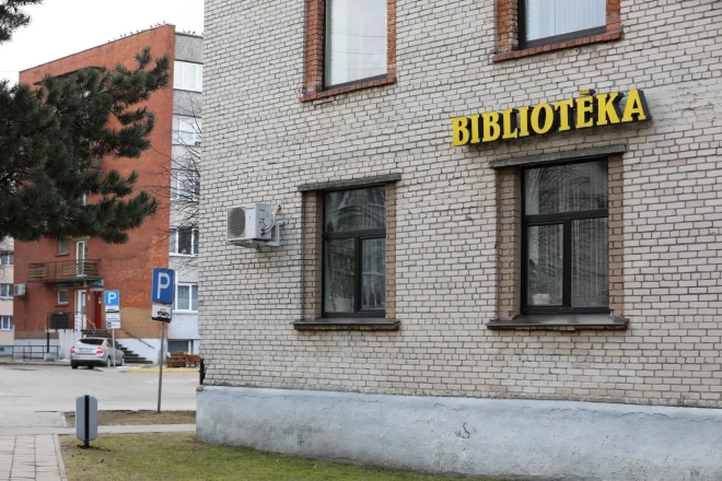 Bibliotekāriem ir jārūpējas ne tikai par grāmatu saglabāšanu, bet arī par to norakstīšanu jeb nodošanu makulatūrā.