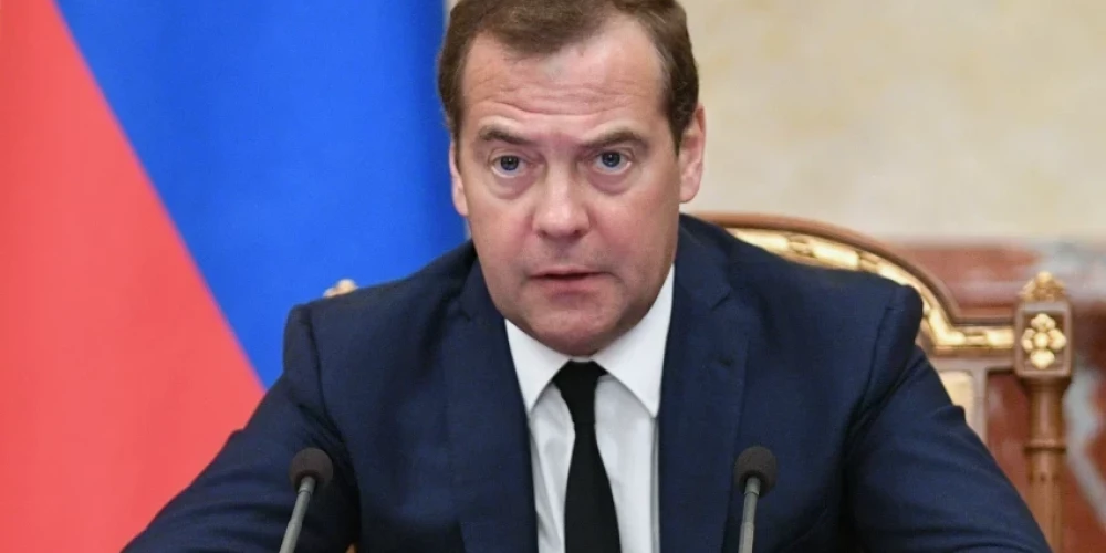 Дмитрий Медведев