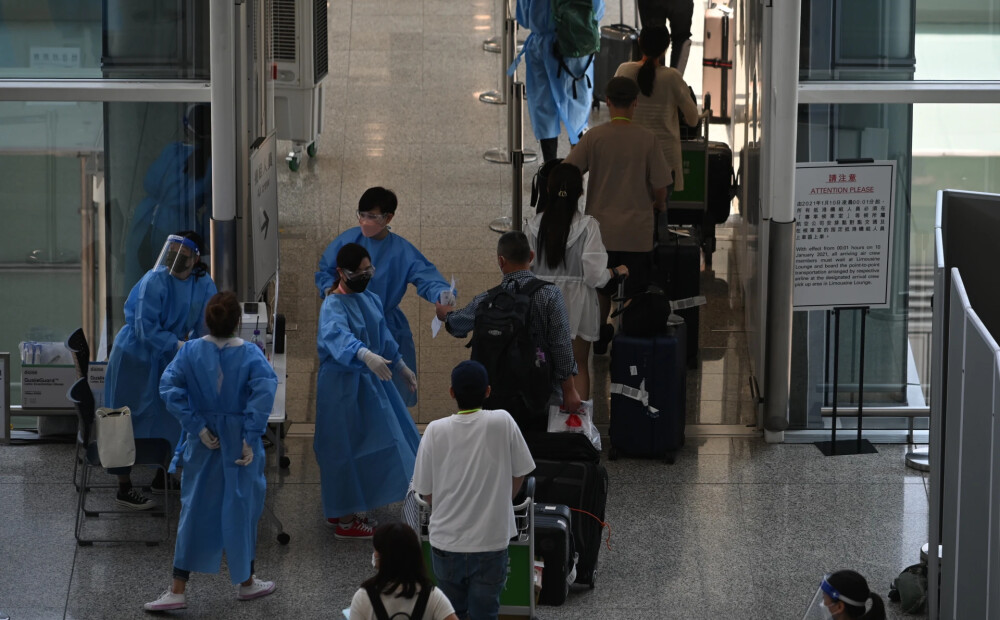 Honkongā iebraucējiem vairs nebūs jāuzturas karantīnā viesnīcā