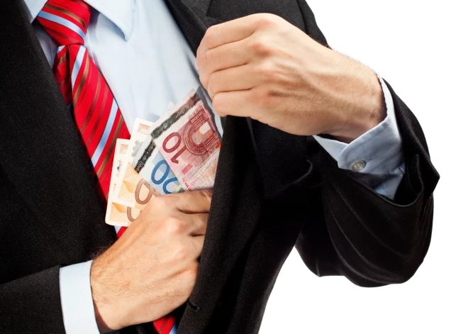 Топ-7 мужских имен, которые притягивают деньги