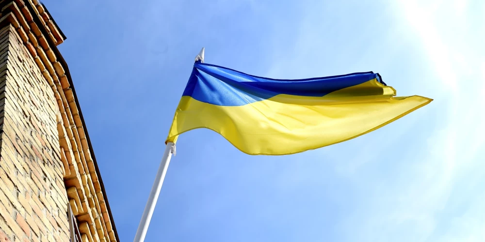 Stājas spēkā regulējums par atbalstu pašnodarbinātajiem bēgļiem no Ukrainas