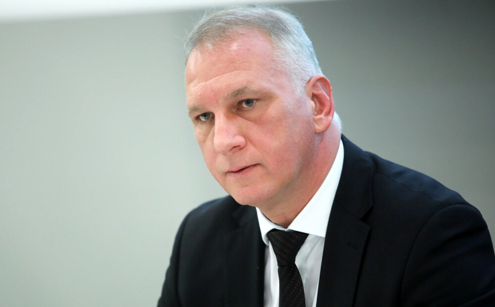 KNAB sāktās lietas dēļ pret VID darbiniekiem, no amata atstādināts Muitas policijas priekšnieks Podiņš