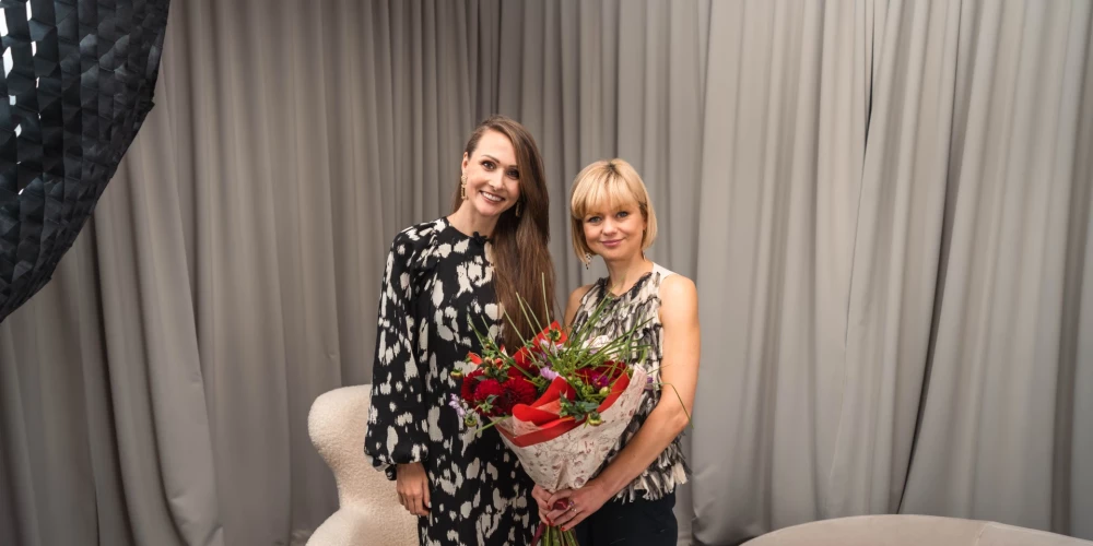 Žurnāliste Laura Saulīte un aktrise Dita Lūriņa-Egliena