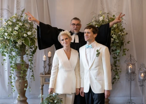 VIDEO: Una Ulme stāsta, kāpēc pēc 12 kopdzīves gadiem nolēma apprecēties
