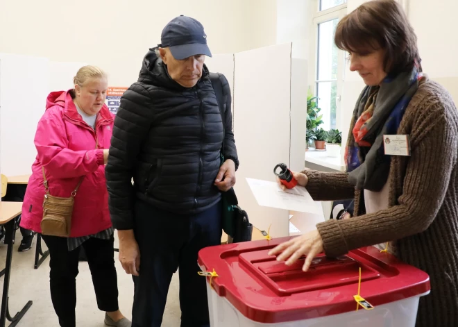 Arī otrajā balss nodošanas dienā vēlētāju aktivitāte lielāka nekā pirms četriem gadiem