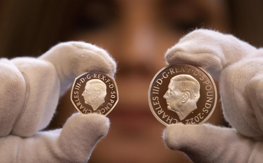 Atrādītas jaunās britu monētas ar karaļa Čārlza III portretu