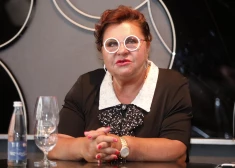 Дина Зузане