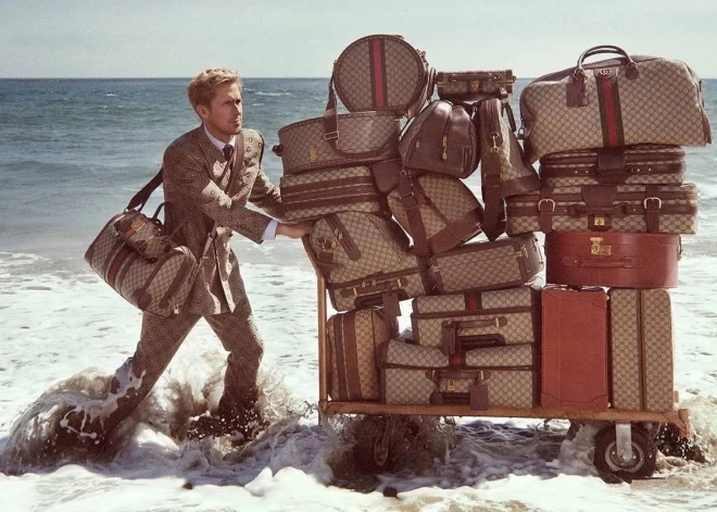 Райана Гослинга из рекламы Gucci сравнили с россиянами, бегущими от мобилизации