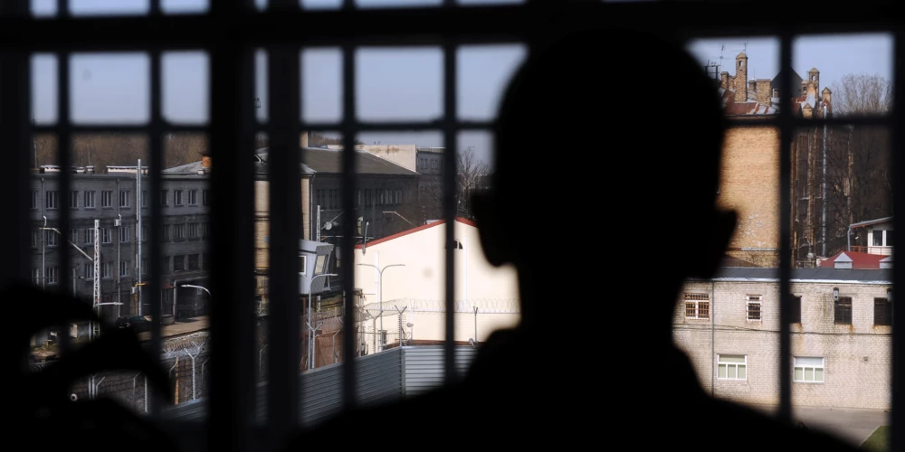 Всего в тюрьмах проголосовали 503 заключенных, действительными были признаны 496 бюллетеней