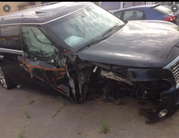 Viena Igora Sičova automašīna pēc avārijas.