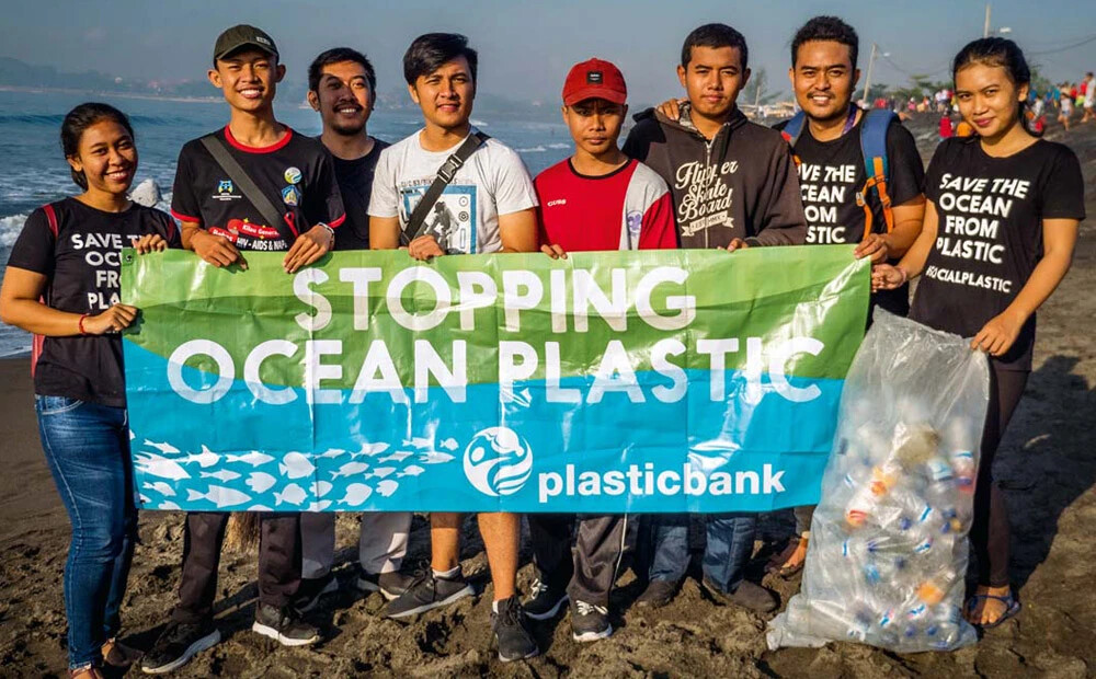 Paveiksim cēlu darbu un neļausim plastmasai nonākt mūsu okeānos