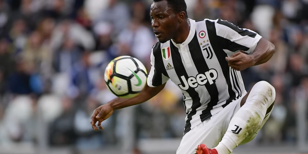 Bijušais "Juventus" un "Inter" aizsargs Asamoā paziņo par futbolista karjeras beigšanu