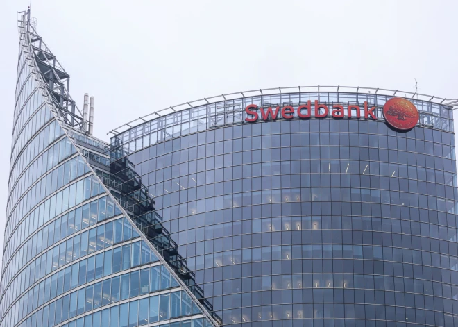 "Swedbank" dzēsusi trekno gadu parādus 124 miljonu apmērā