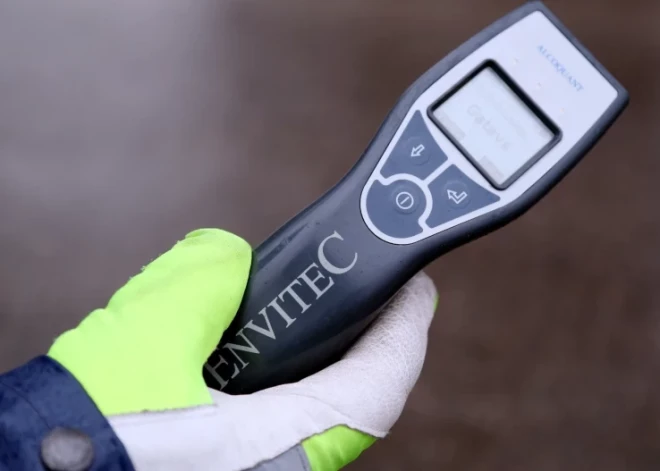 Осталось одно чтение: Сейм поддерживает конфискацию автомобиля за "пьяное" вождение