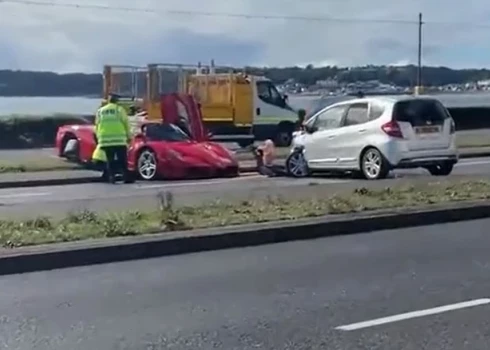 Суперкар Ferrari Enzo так и не доехал до владельца