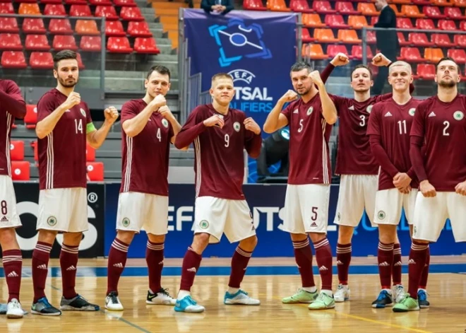 Latvijas telpu futbola izlase nespēj gūt vārtus kvalifikācijas mačā pret Slovākiju