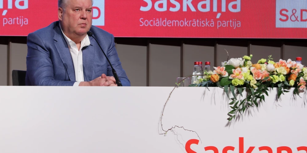 Янис Урбанович 