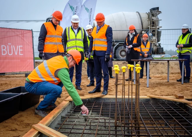 Jaunkalsnavā top jauna kokaudzētava mežam.