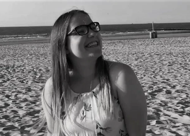 Jauniete, kura izdzīvoja Islāma valsts teroraktā Briselē, beigusi dzīvi ar eitanāziju