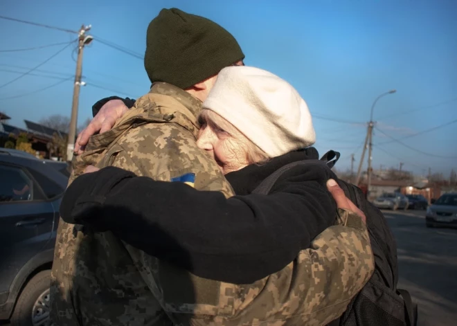 В центральных регионах Украины, включая Киев, уже третий день подряд объявлена воздушная тревога