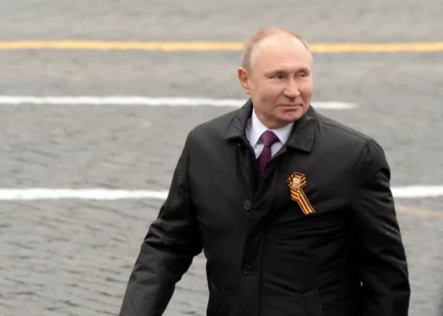 Krievijā pirmo reizi ierunājas par Vladimira Putina demisiju