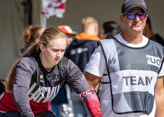 Stūriška sezonu noslēdz BMX pasaules junioru ranga pirmajā vietā