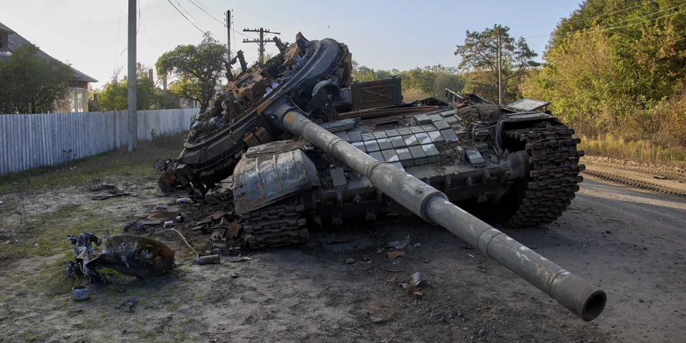 Izdevums: Krievija karā Ukrainā neatgriezeniski zaudējusi vairāk nekā 90 000 cilvēku