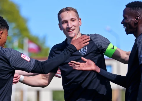 Ar diviem Kroļļa vārtiem "Valmieras" futbolisti svin uzvaru virslīgas mačā