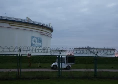 Polijā atjaunots naftas vada "Družba" bojātais posms
