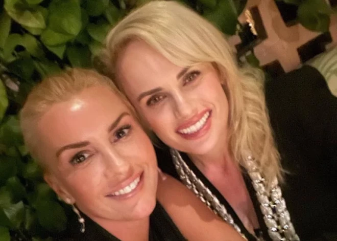 Ребел Уилсон спровоцировала слухи о помолвке со своей возлюбленной из Латвии