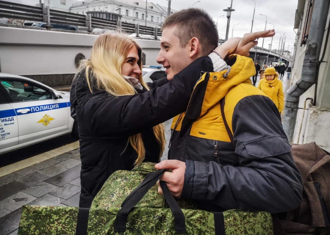 Maskavā paziņo par mobilizācijas pārtraukšanu