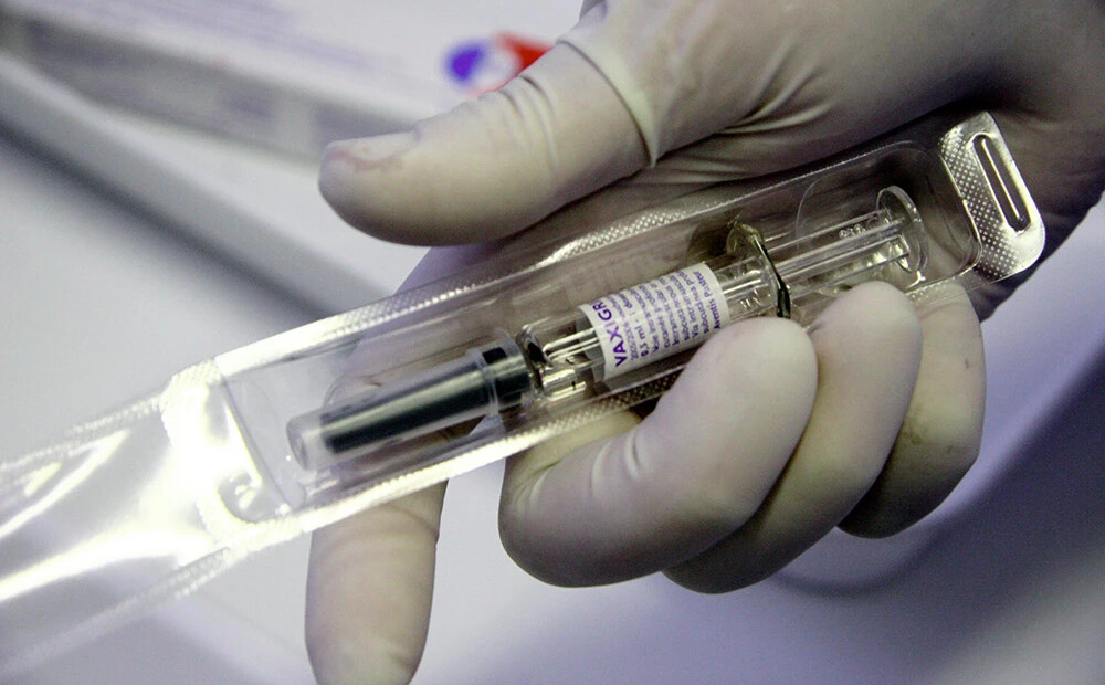 Līdz gada beigām Latvijā pret gripu vakcinēties plāno vien 18% iedzīvotāju, liecina aptauja