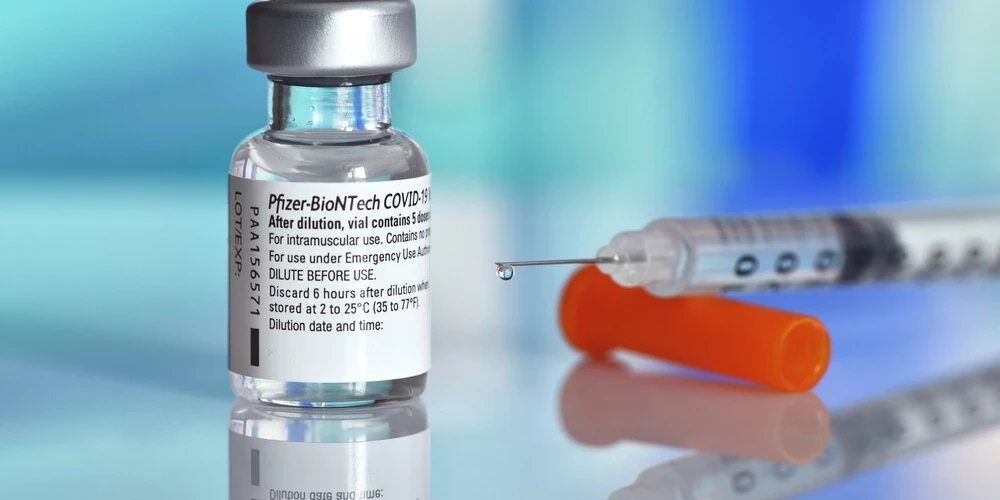 Одна из руководителей Pfizer признала, что вакцина от Covid-19 не тестировалась на передачу вируса