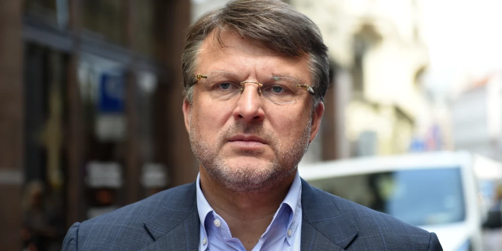 Partijas "Latvija pirmajā vietā" valdes priekšsēdētājs Ainārs Šlesers. 