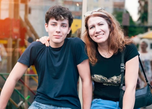 Pašlaik uztraukums ir nevis par to, kā iemācīties labāk sadzīvot ar mīļotā vīrieša bērniem no iepriekšējām attiecībām, bet... gan kā iemācīties sadzīvot ar viņa bērnu māti.