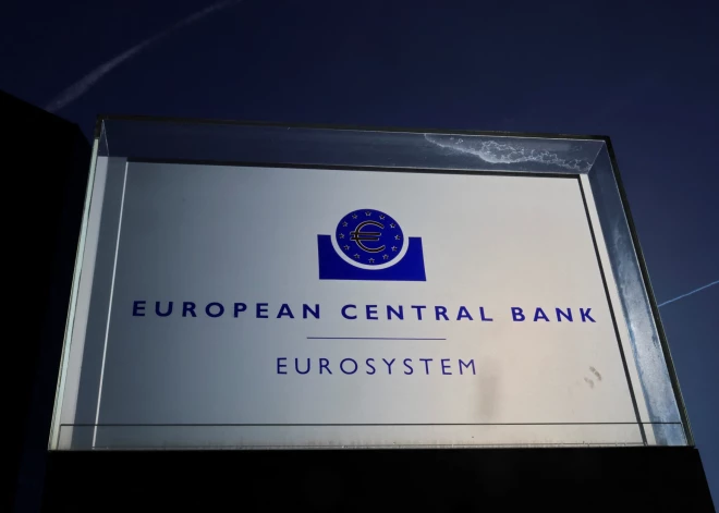 ECB palielina bāzes procentlikmi līdz 2%