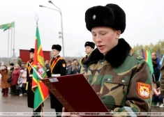 Pusaudzis no Rīgas, kurš intervēja Lukašenko, devis zvērestu Baltkrievijas militāristu skolā