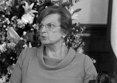 Mirusi trīs sasaukumu Saeimas deputāte Inese Birzniece
